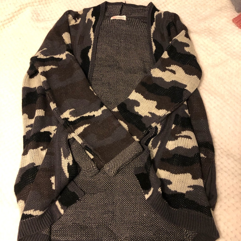 Camo cardigan